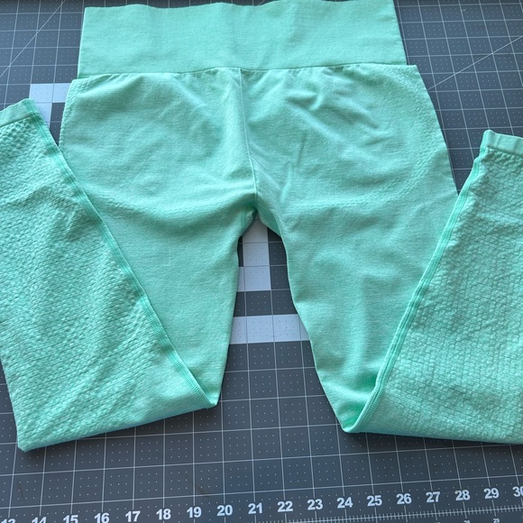 GYMSHARK VITAL SEAMLESS 2.0 LEGGINGS - L - Picture 2 of 10